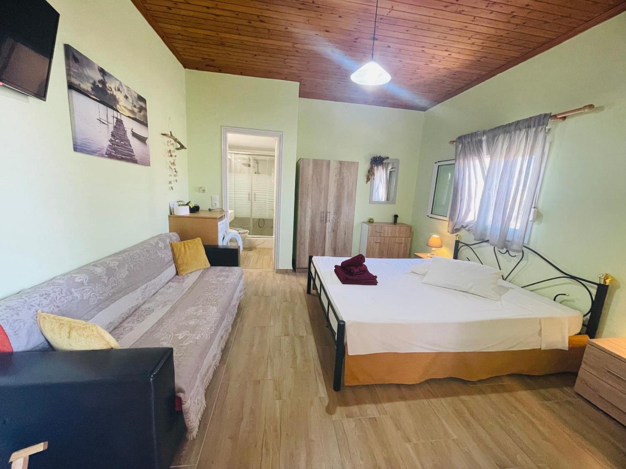 Fergani Apartments Moúdhros Buitenkant foto
