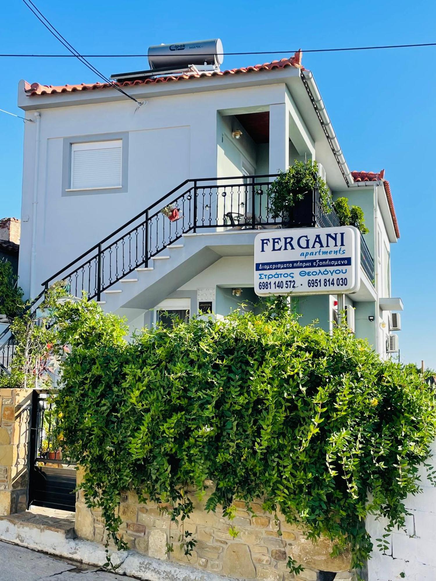 Fergani Apartments Moúdhros Buitenkant foto